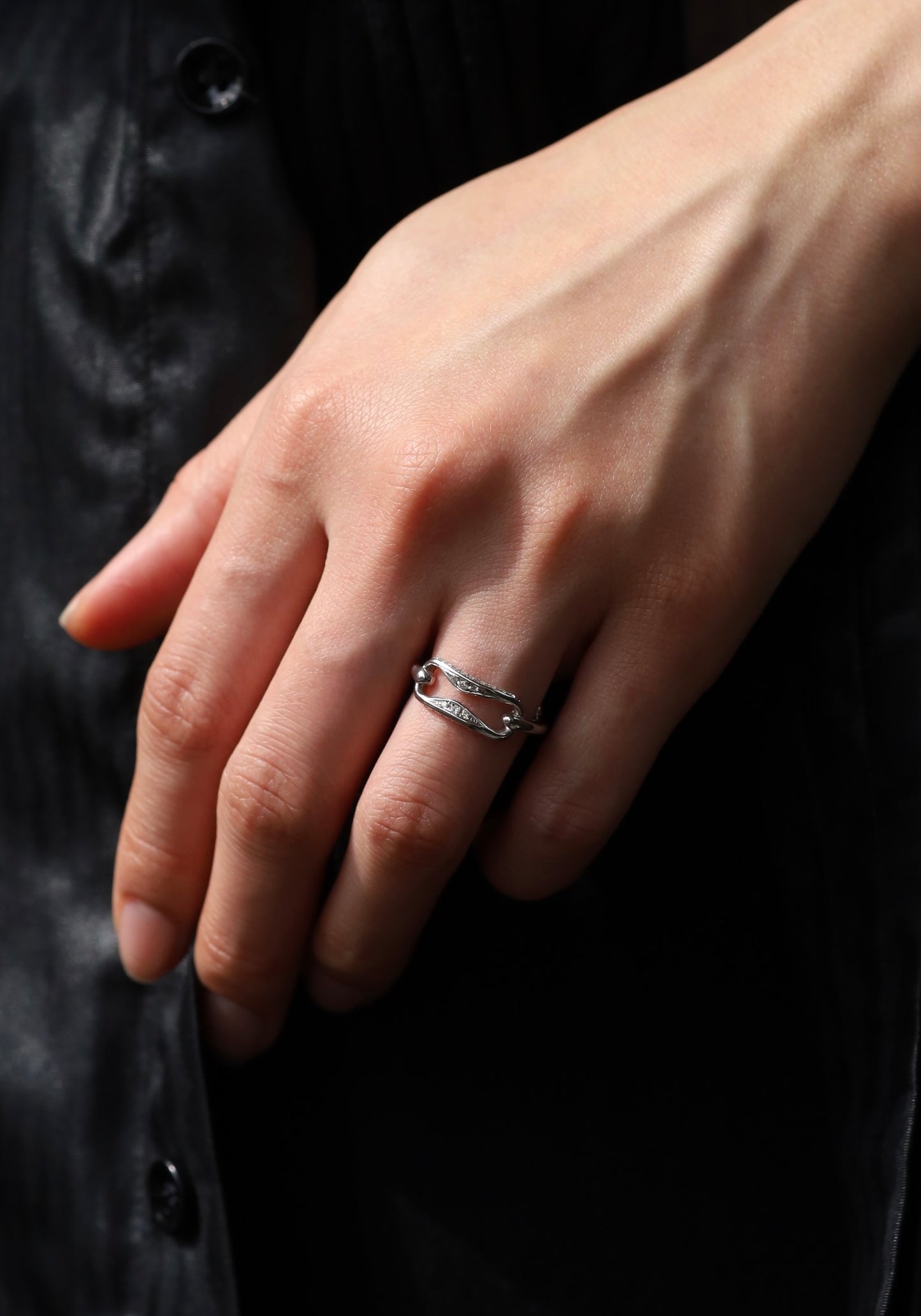 Thorn Ring_SV925 × White Dia 0.14ct
