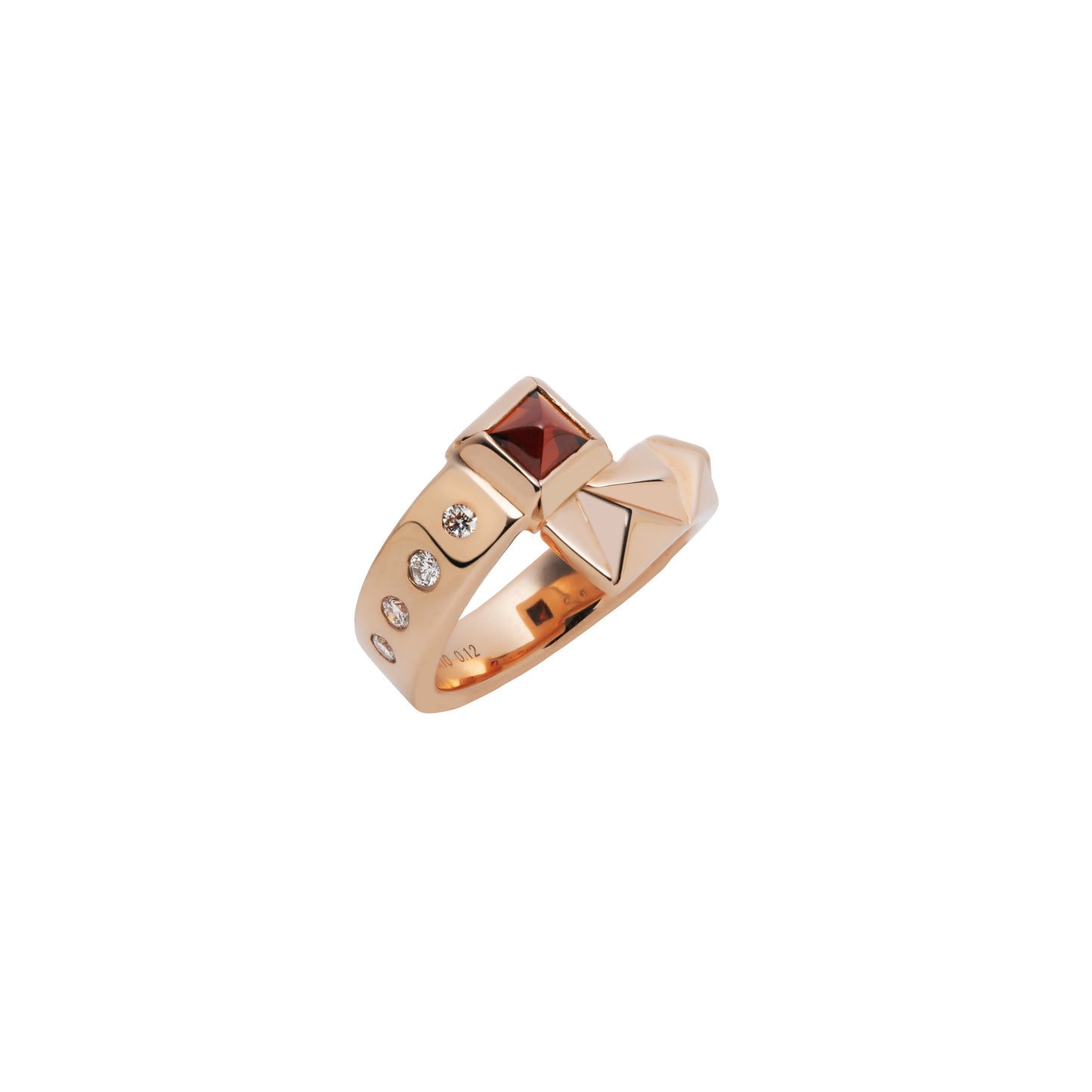 Rugged Luxe Ring_PG × Garnet