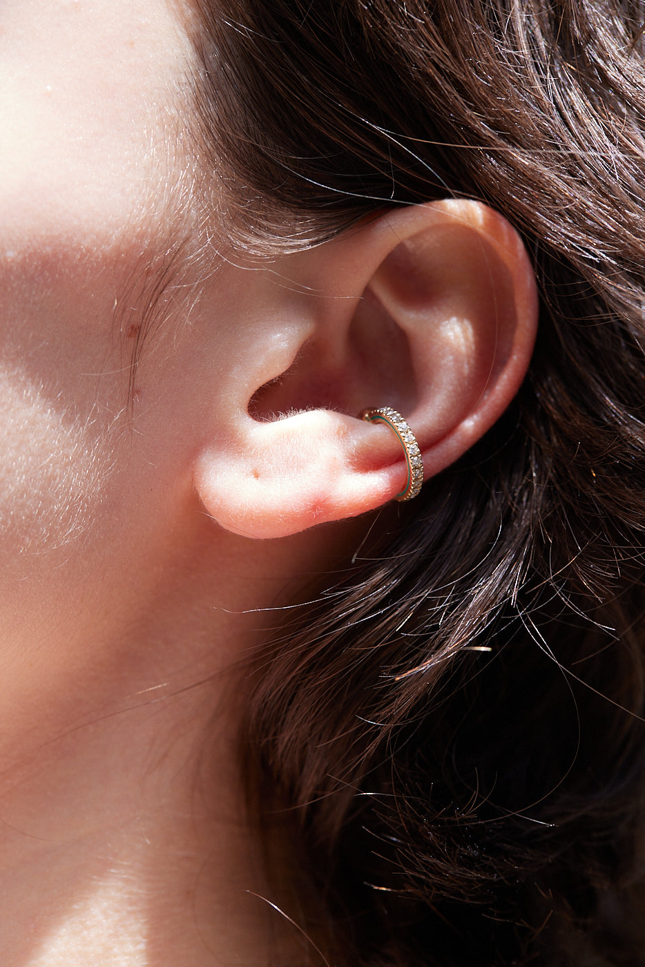 Comfy Ear Cuff_YG × White Dia 0.13ct × Green EPO