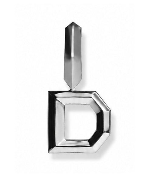 Token Charm D