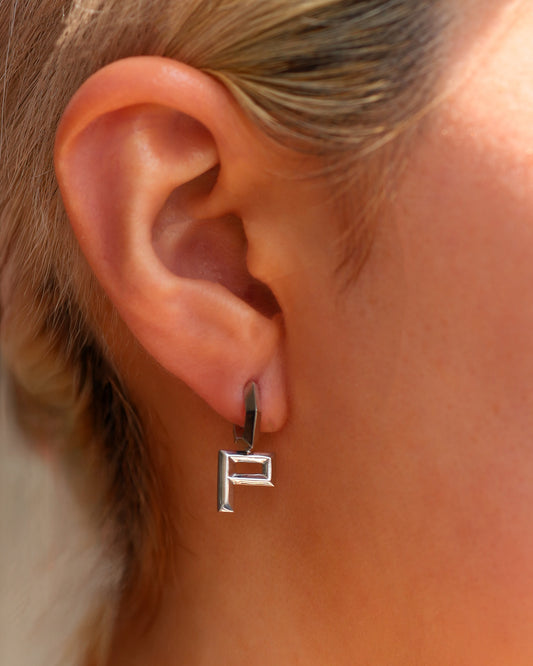 Token Charm P