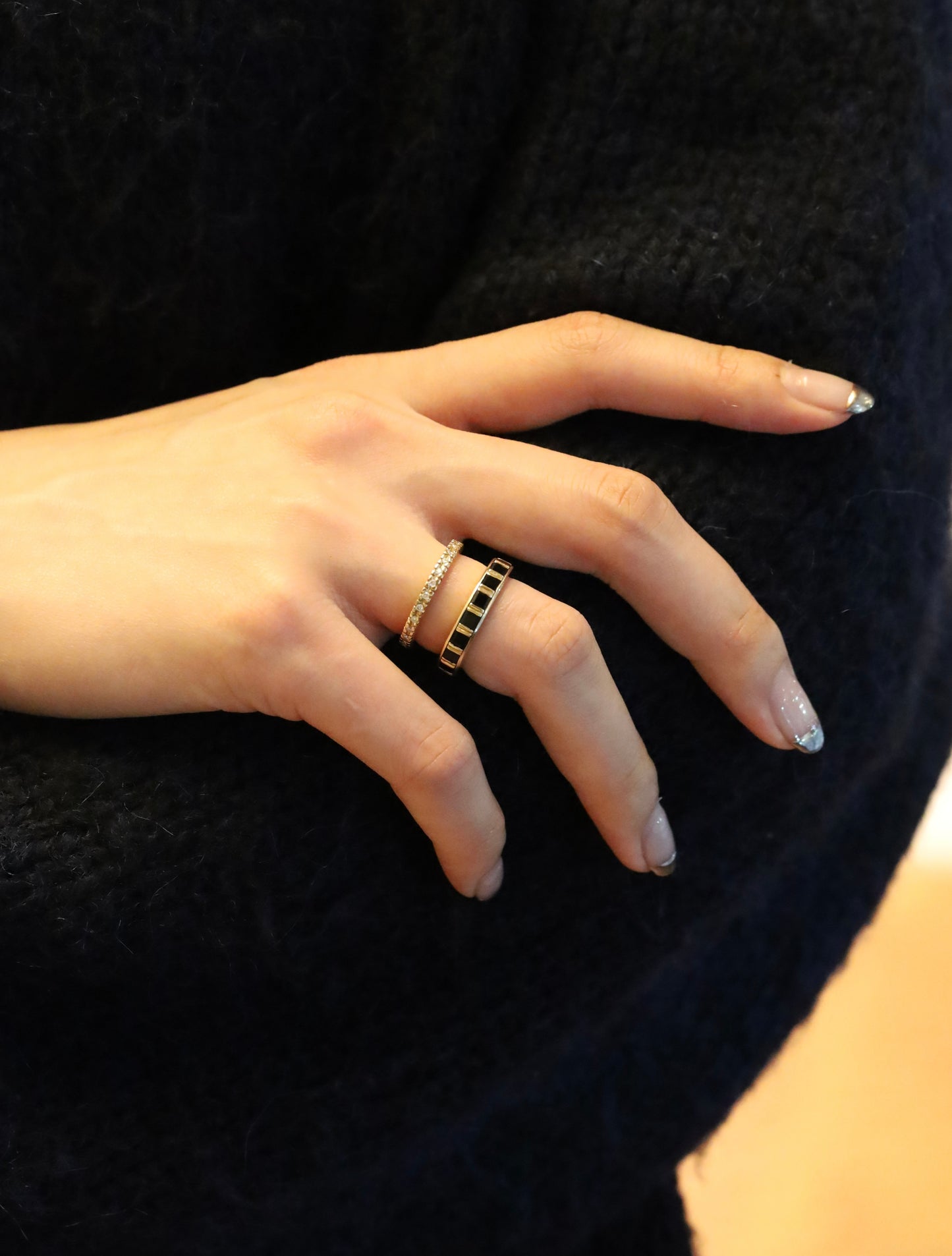 Alignment Ring_YG × Black Onyx