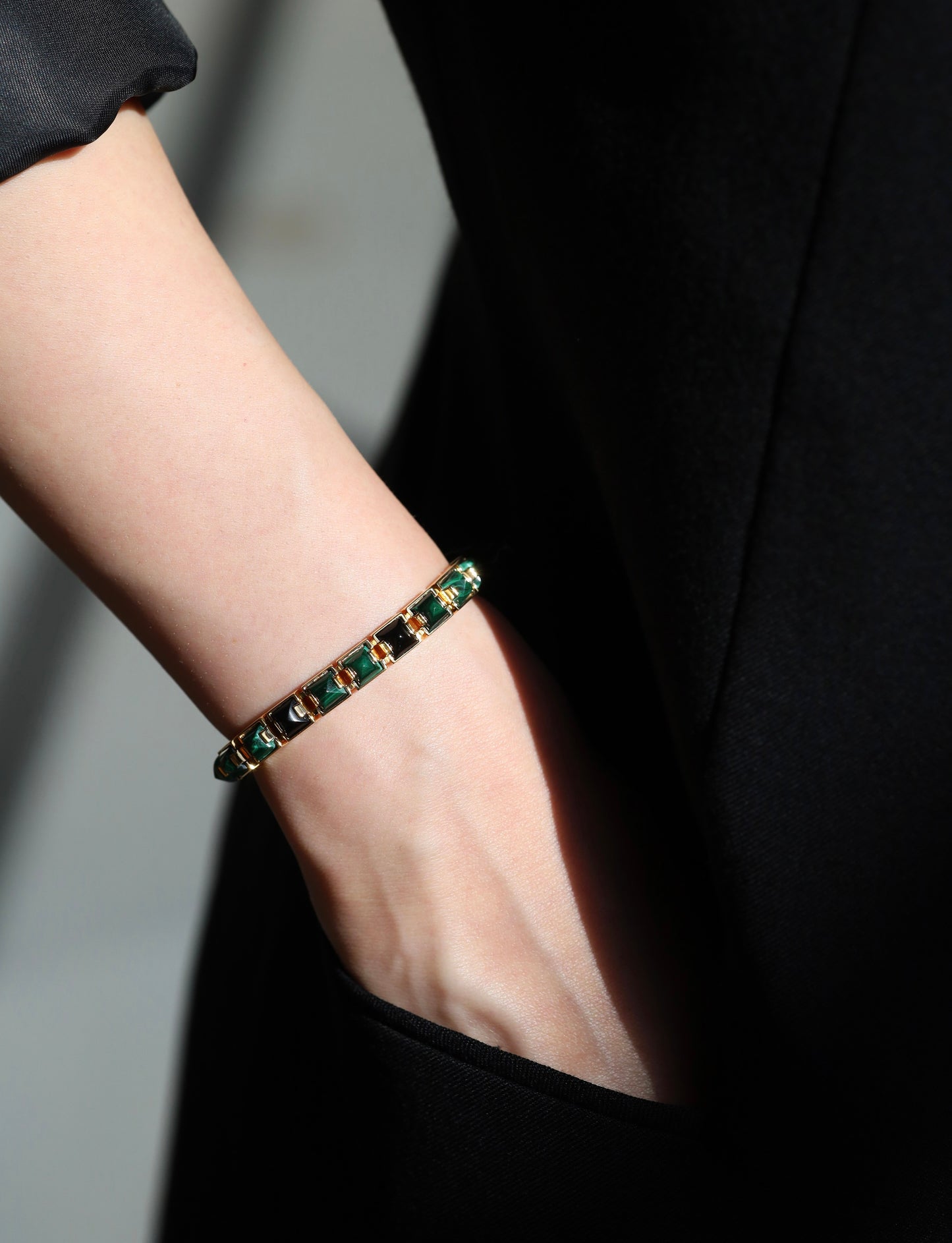 Arc Bracelet_SV925 × Malachite × Black Onyx