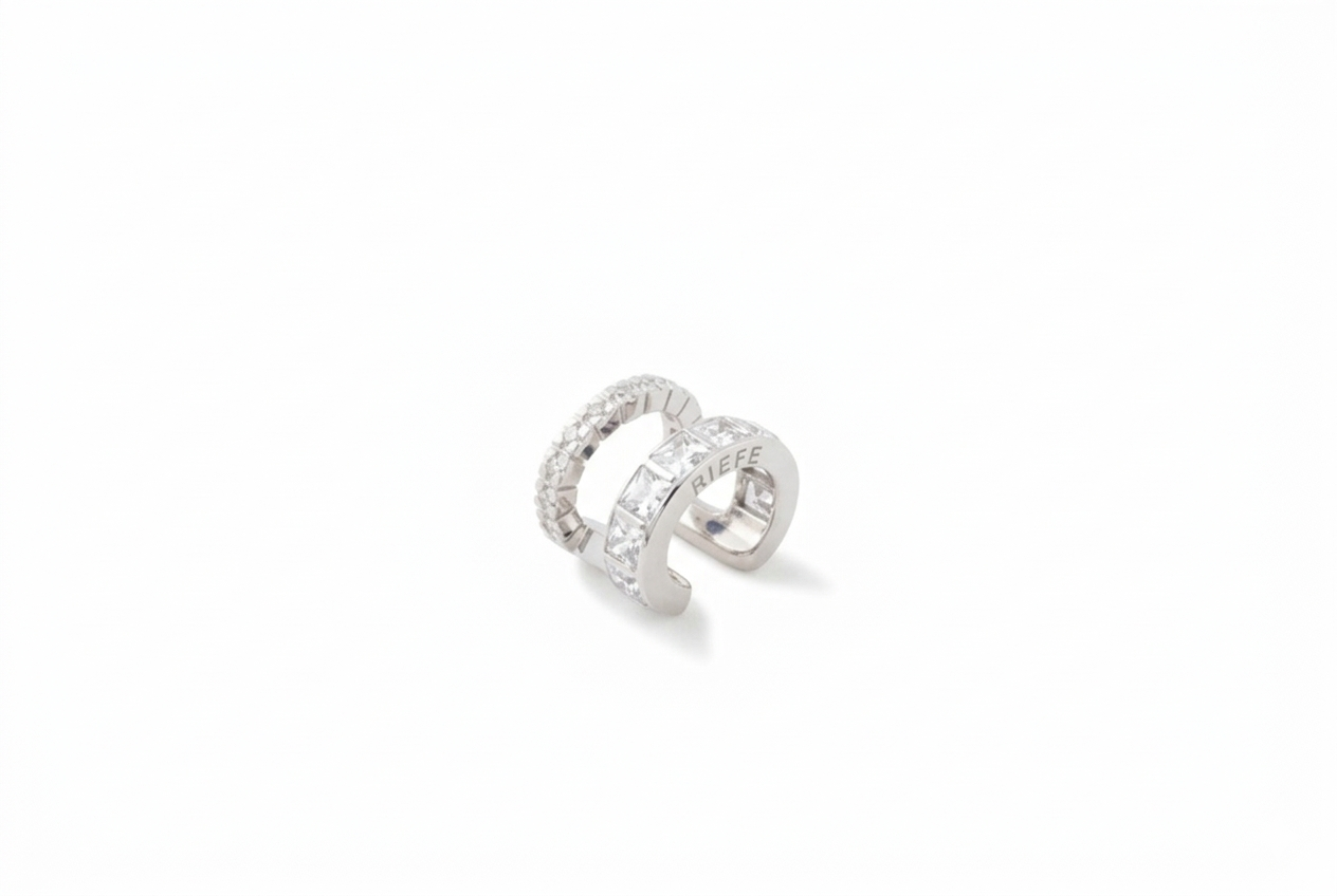 Alignment Ear Cuff_WG × White Topaz