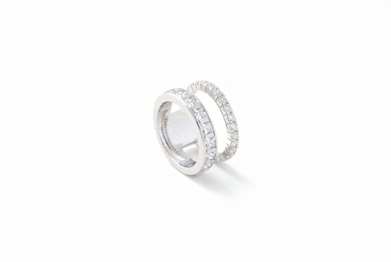 Alignment Ring_WG × White Topaz