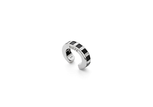 Alignment Ear Cuff_WG × Black Onyx