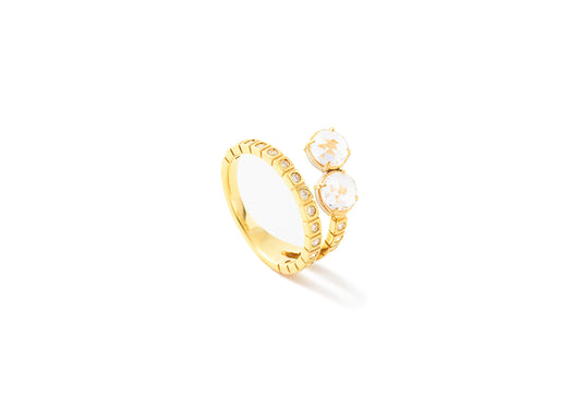 Veer Ring_YG × White Topaz
