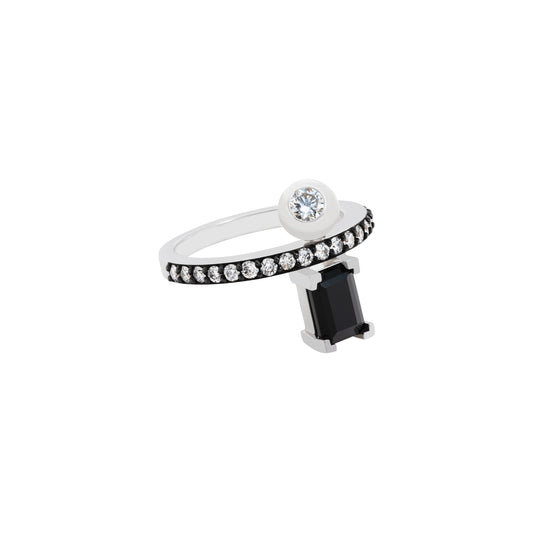 Equal Ring_WG × Black Onyx